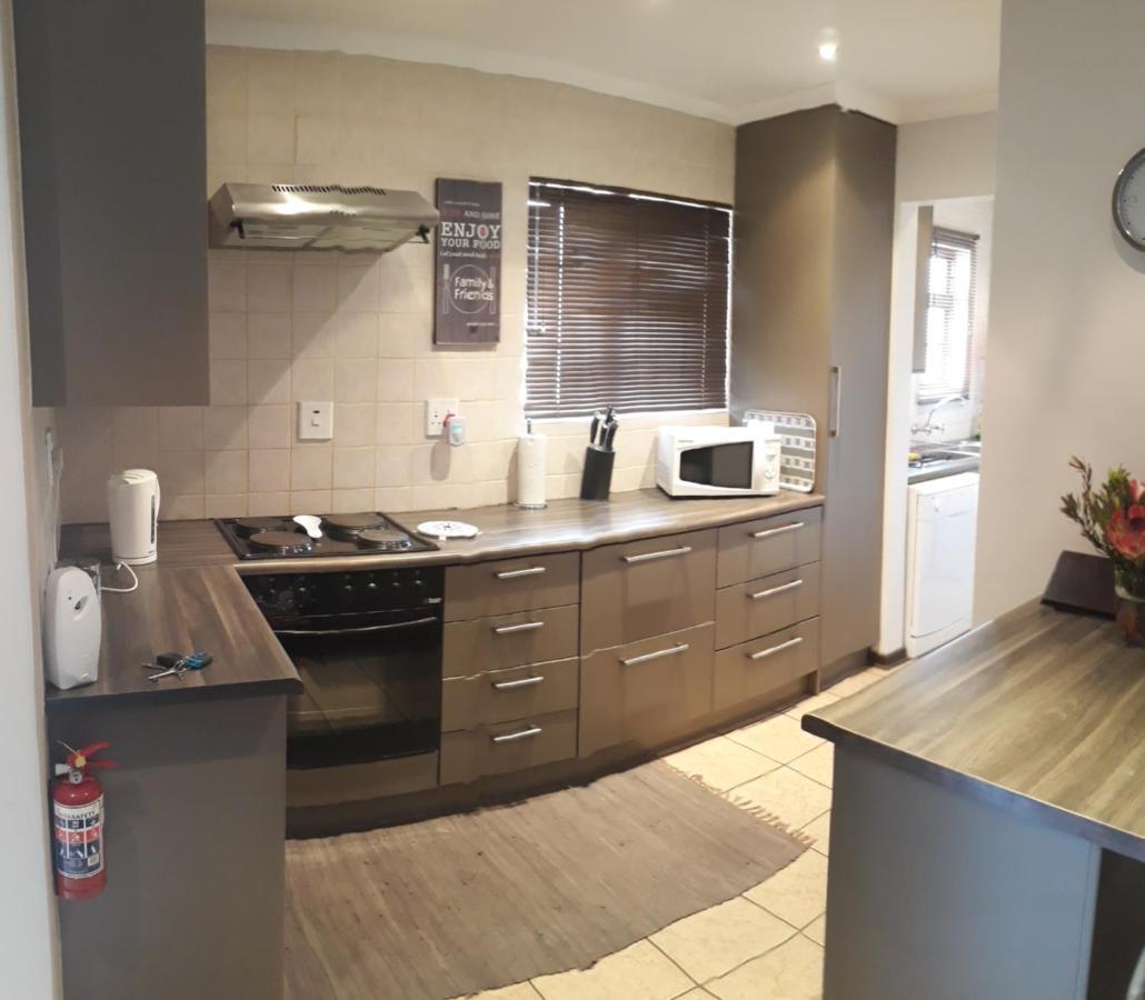 Apartament Fancy Pansy Germiston Zewnętrze zdjęcie